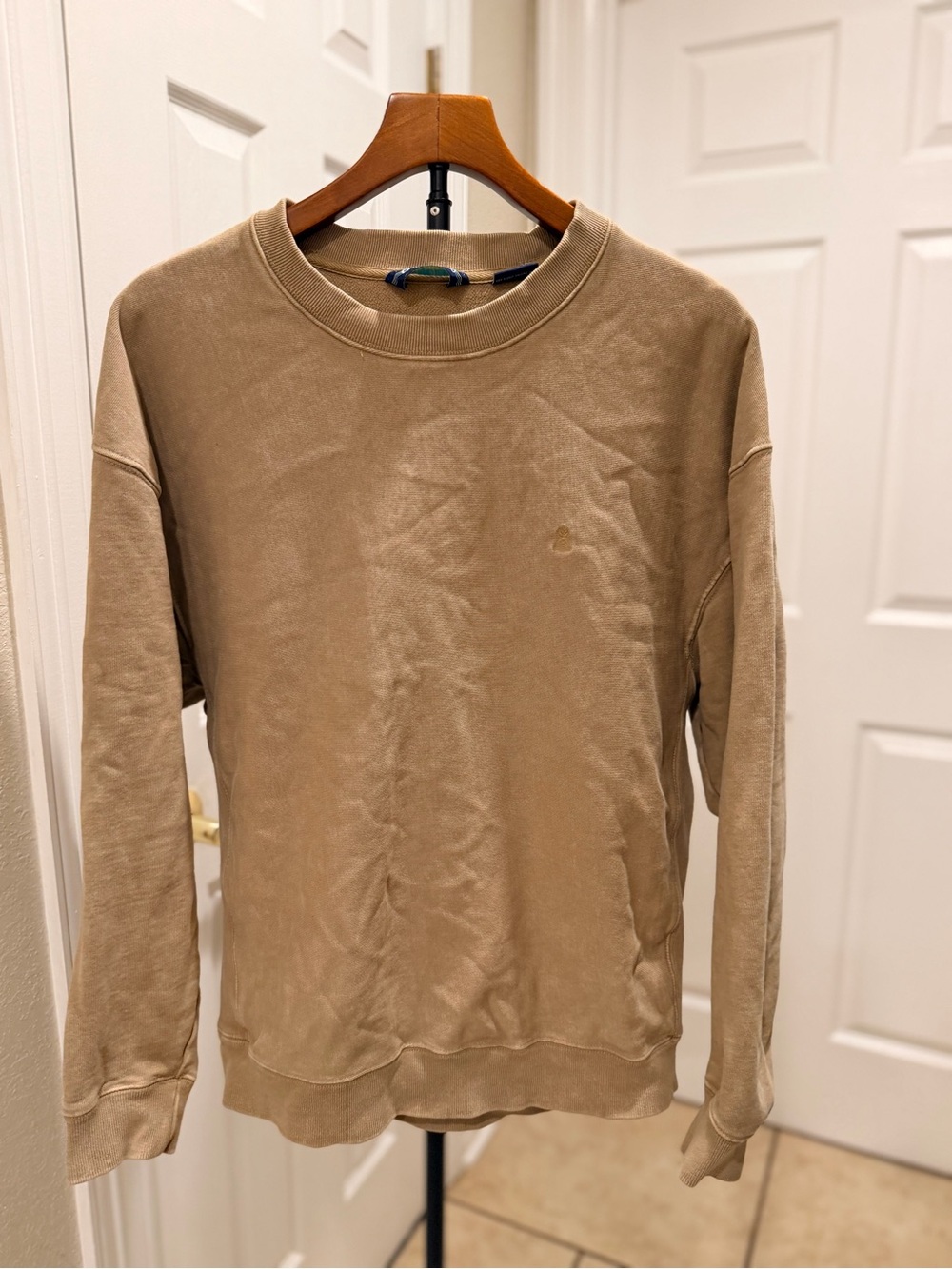 chubbies Men's Comfort Crewneck Sweater in Tan Size Small